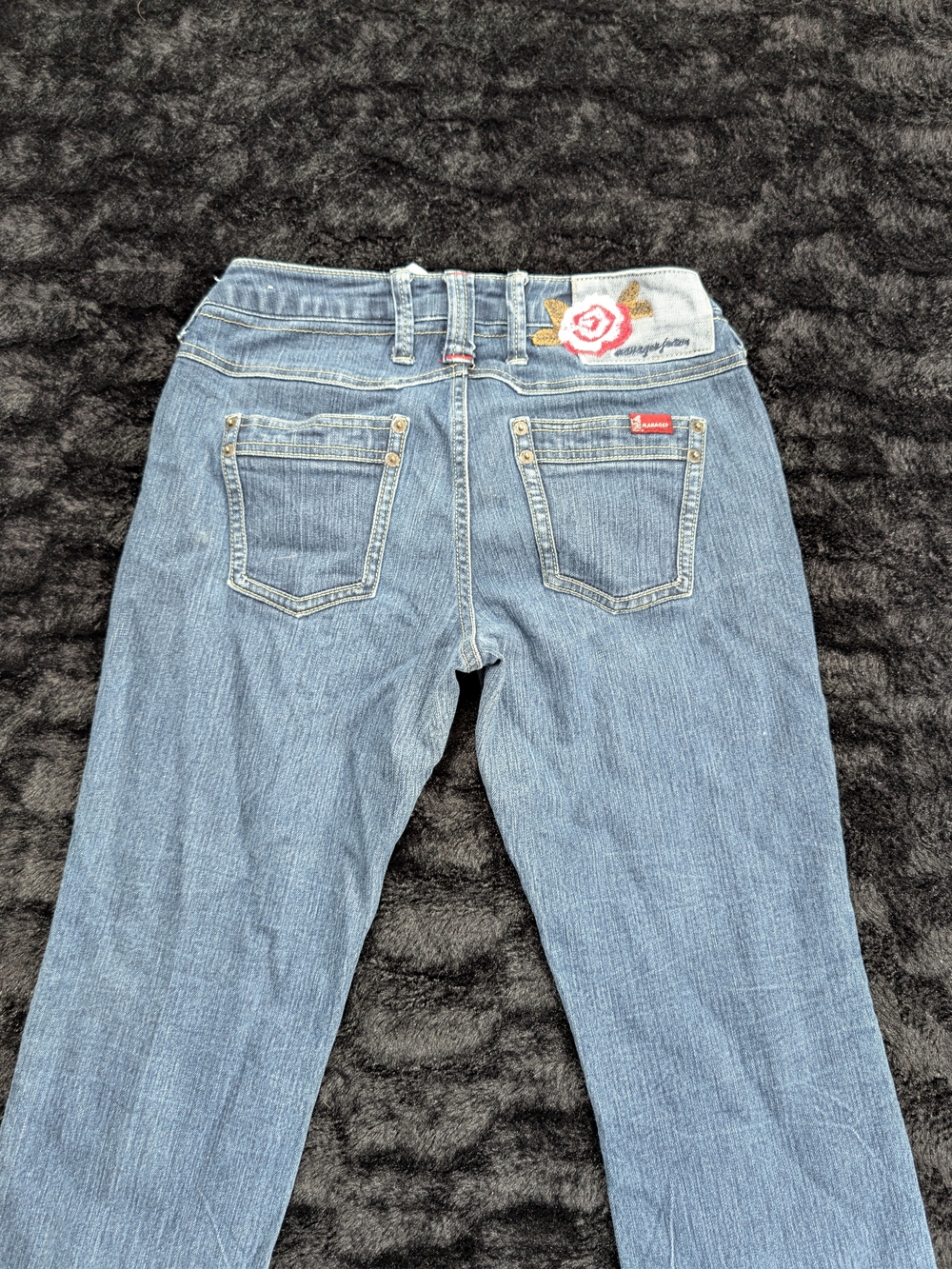 Manager Womens Jeans Size 6 Bootcut Blue Denim Floral Embroidered Stretch Y2K